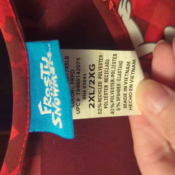 Frosty the snowman scrub top - Picture 2 of 2